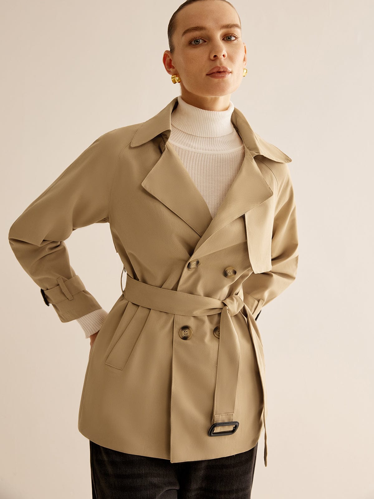 Trench-coat à boucles